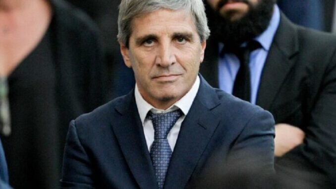 Luis-Caputo-750x375
