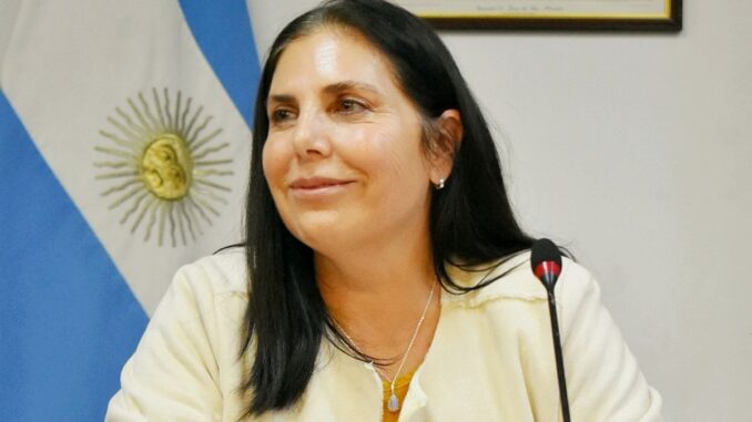 diputada gabriela lena