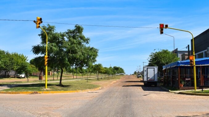 Avenida-25-de-Mayo-y-1-de-Mayo-2