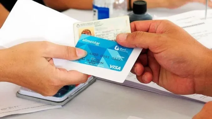 el-gobierno-podria-aumentar-el-monto-las-tarjetas-alimentarias