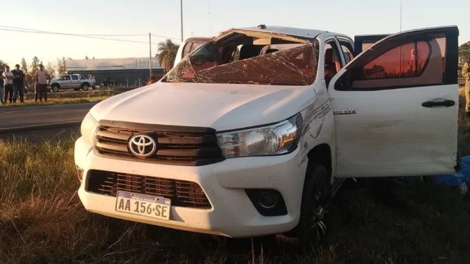 Siniestro-vial-ruta-14-camioneta-choque-con-fallecido-e1757630331105