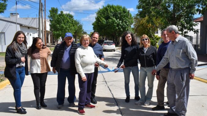 Corte-de-cinta-pavimento-Chaco-entre-Estrada-y-Guarumba