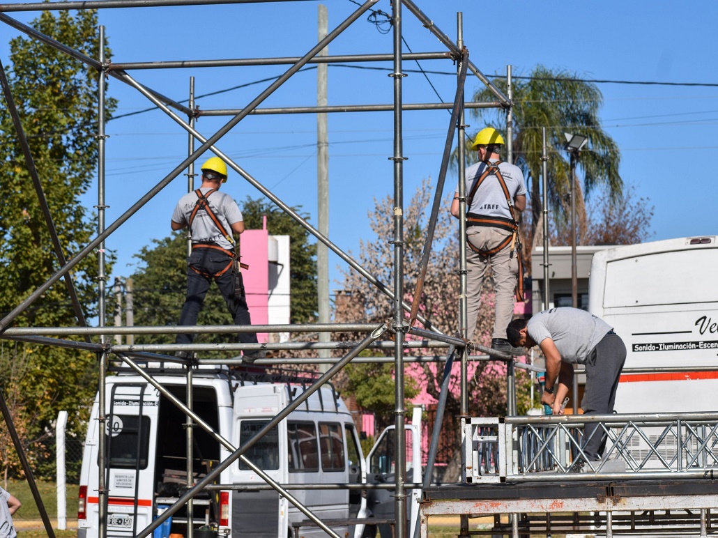 Se realizan trabajos para lo que serán los festejos por el cumpleaños de Chajarí