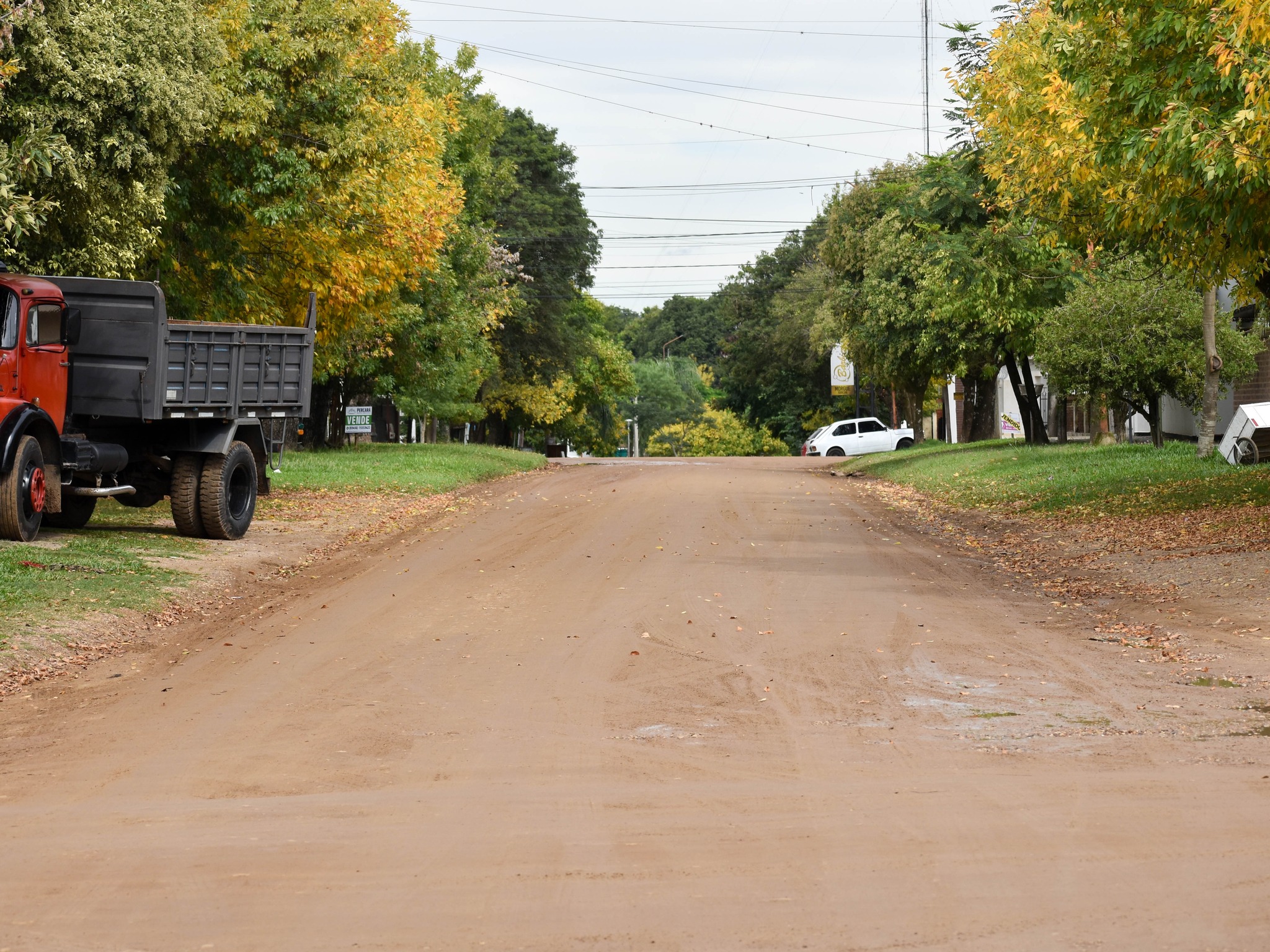 Se presenta el proyecto para pavimentar calles Pablo Stampa, Pío XII y Dr. Planas