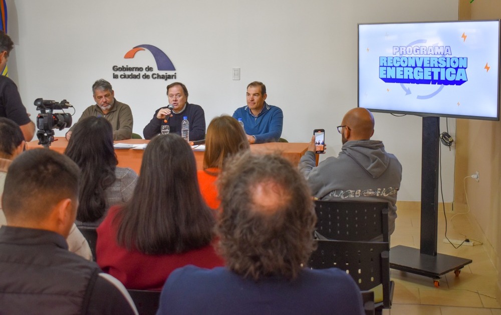 20 vecinos se inscribieron para acceder al programa de reconversión energética
