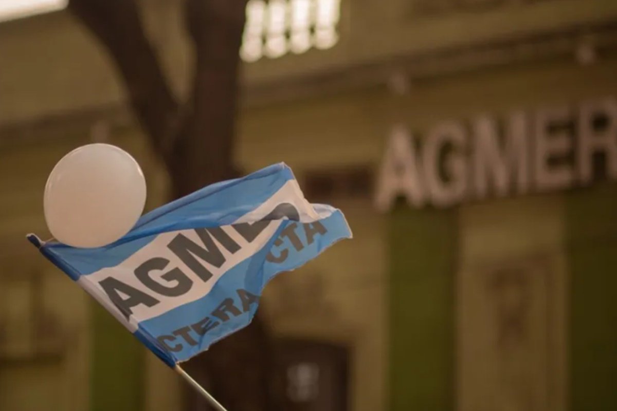 Tras rechazar la propuesta oficial AGMER se declaró en «situación de conflicto»