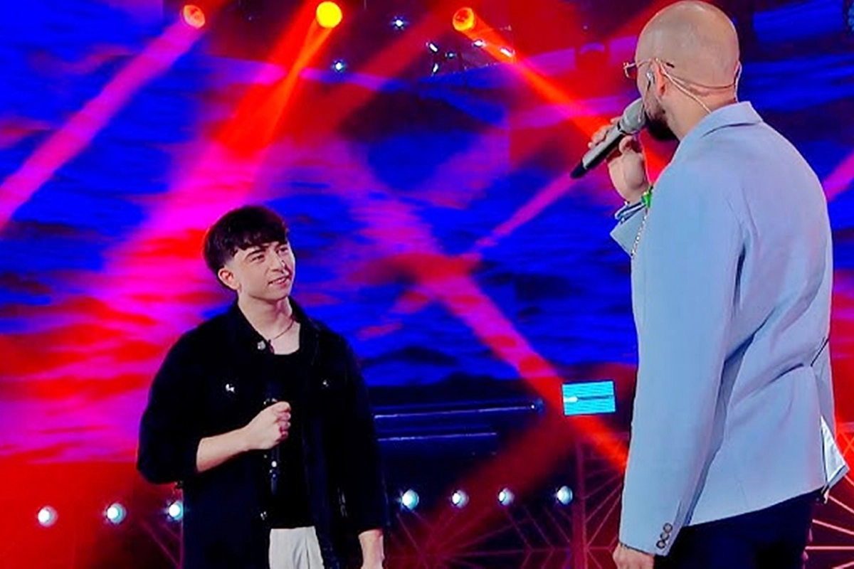 VIDEO: Joven entrerriano cumplió un sueño pendiente y cantó con Abel Pintos