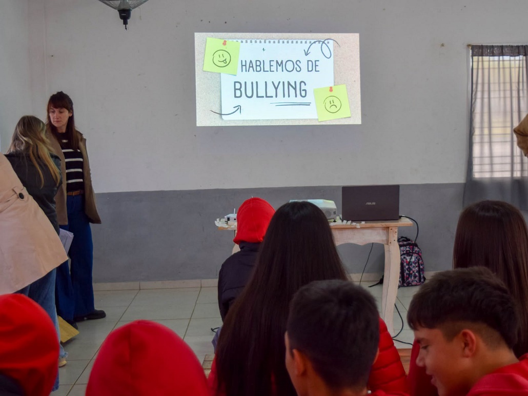 Se dictan en escuelas de Chajarí, charlas para prevenir el Bullying