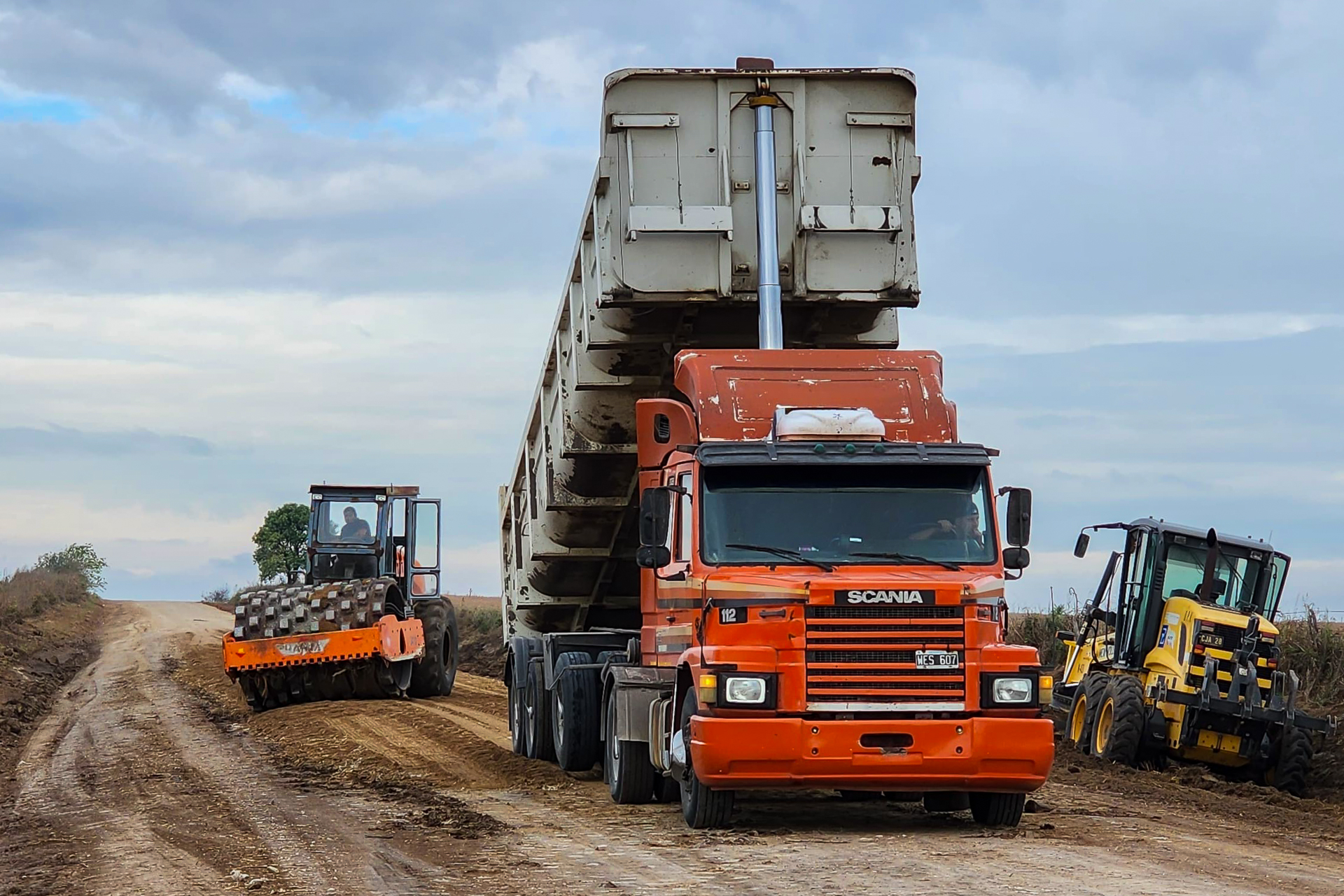 Se conocieron las ofertas para recuperación de caminos rurales, entre ellos Ruta 1
