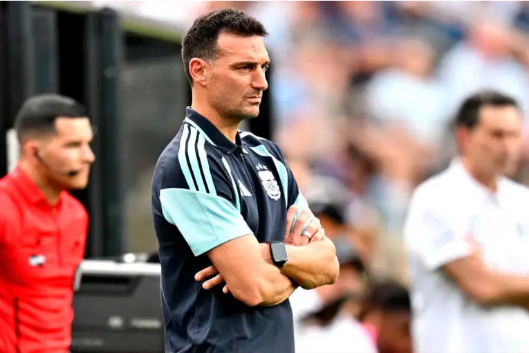 Scaloni mueve el equipo de la Selección Argentina ante Jordania: habrá cambios y una baja segura