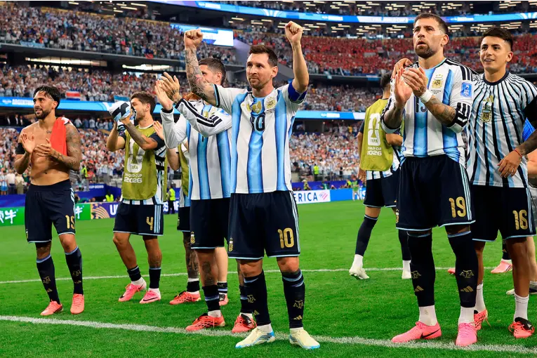 Selección Argentina: Scaloni probó un once alternativo y Messi sería suplente ante Jordania