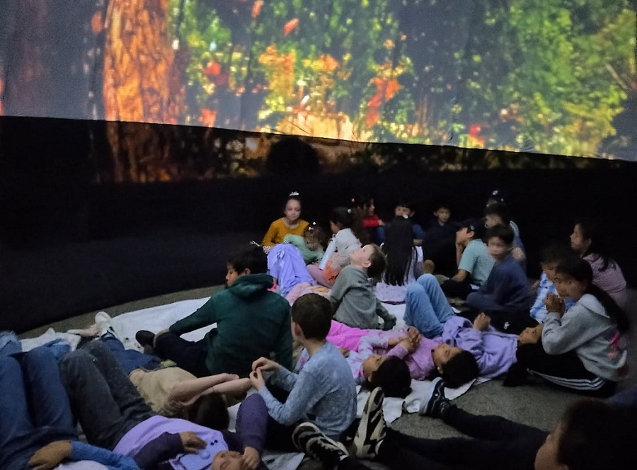 Santa Ana: niños y grandes disfrutaron de la experiencia «Domo»